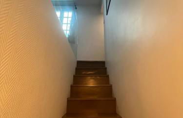 Petit Dupleix atypique Porte Maillot F3 - Foto 8