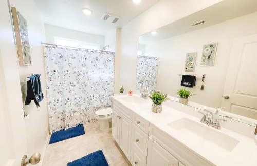 California 3-Bedroom Desert Escape With Garden - Foto 53