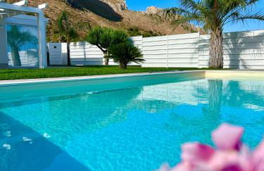Golden Holiday Villas Private Pools in Sicily - Foto 1