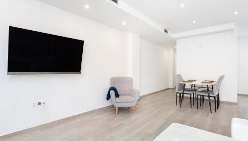 Stylish Urban Stay in Santa Cruz, Plaza Militar - Foto 2