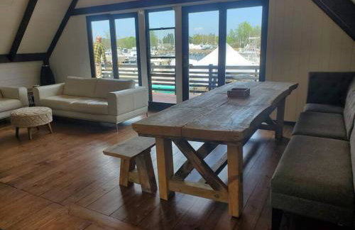 Riverfront Style w Firepits and Fun - Foto 34