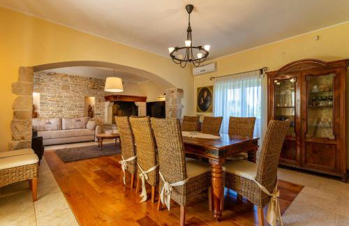 Kapetanova Villa - Photo 18