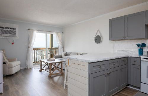 Beach Balcony Sun Oceanfront Condo Sandpiper - Photo 40