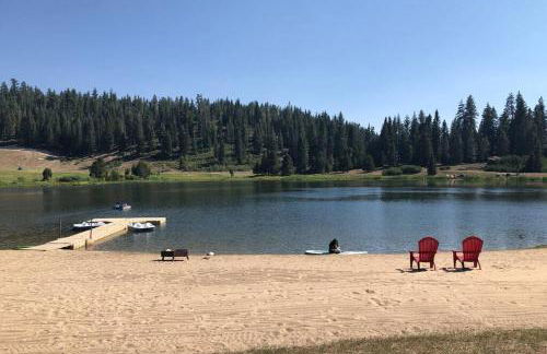 High Sierra Retreat with a view of Pinecrest lake - Foto 32