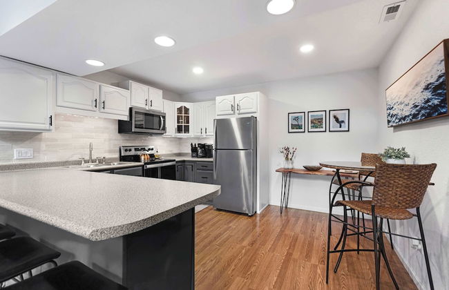 Treehouse LOZ Seclusion for 6! - Photo 10