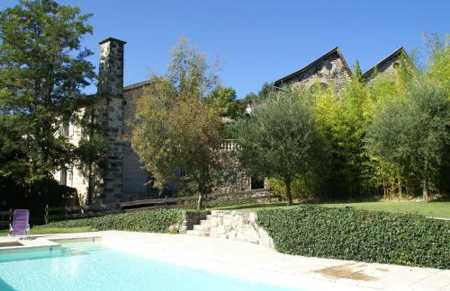 Holiday Home in Ardèche near Château de Ventadour - Foto 7