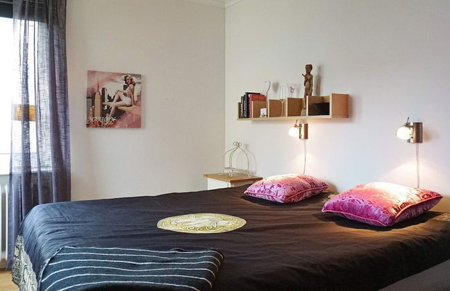 Villa in Town Near Sea and Beach - Foto 3