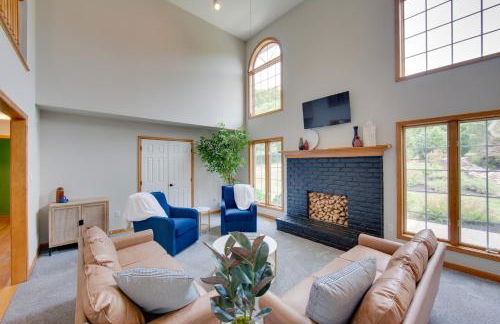 Game Room and Covered Patio Hummelstown Hideaway - Foto 4