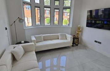 SAV Stays 5 Bedroom Large Family home Birstall, Leicester - Foto 10