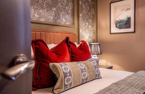 The Falcon - Foto 33