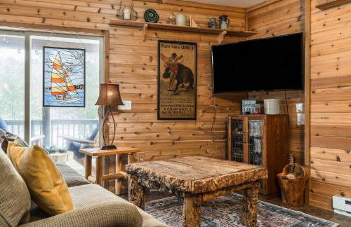 Lazy River Cabin: Lakefront Stay - Foto 8