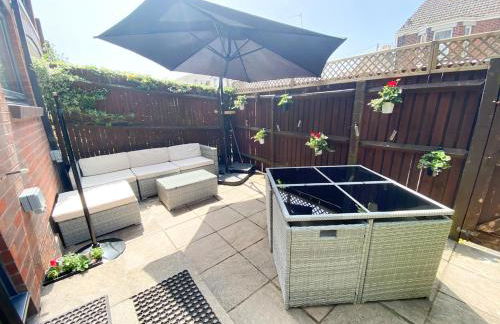 Harbourside House - Great Location - Parking - 2 En-Suites - Sleeps 5 Plus 1 - Photo 26