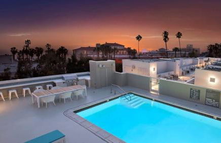 The Andalusite - Oceanfront Steps from the Sand - Foto 3