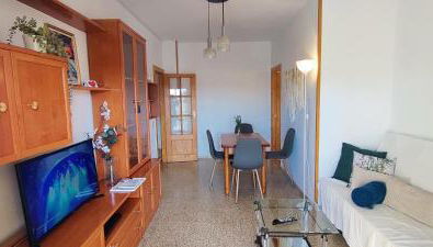 Puerto Motril - Lindo Apartamento -2 habitaciones cerca al Puerto de Motril - Foto 2