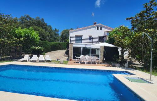 VILLAS COSETTE / ¡Descubre Villa Martina, tu oasis perfecto en la Costa Brava! Fabulosa piscina y zona de Barbacoa! - ES-209-4 - Foto 2