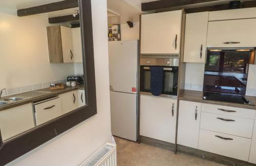 Candle Croft - Photo 12