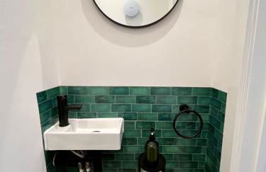 Waterside House - Luxury Home near Alton Towers & Trentham - Free Parking & Garden - Foto 35