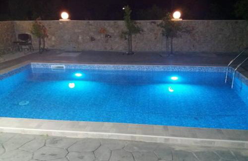 Greek Style Ground Floor Apartment & Pool - Foto 52