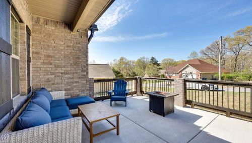 Biking Haven Charming Bella Vista Home with Games! - Photo 2