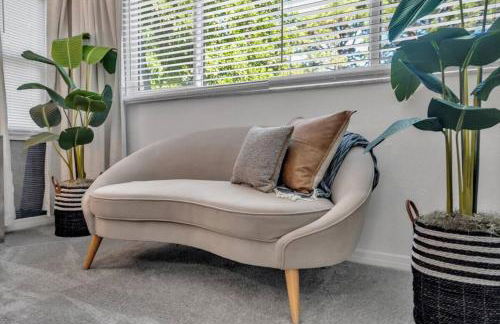 Tropical Oasis, 5 Mins to Beach - Foto 23