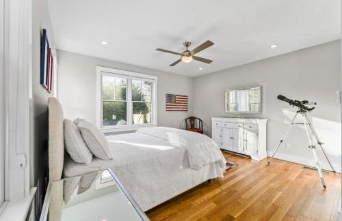 Modern Family Home Walkable to Town - Foto 10