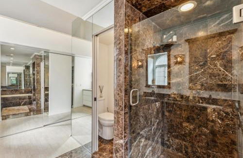 Steps to Main Street Pier Beach 3 Ensuite Bath - Foto 48