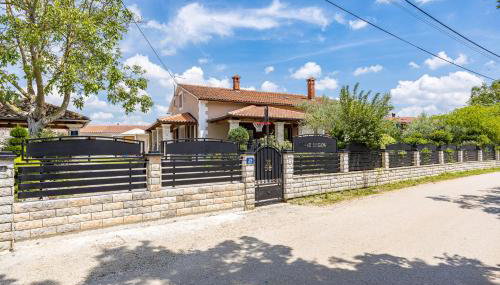 Family retreat House Begonija with pool and BBQ - Foto 5