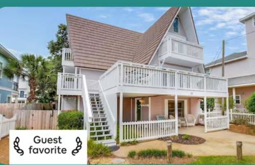 Say YES To Spring! 4BR Home w private pool 2 min to Destin beaches - Foto 1