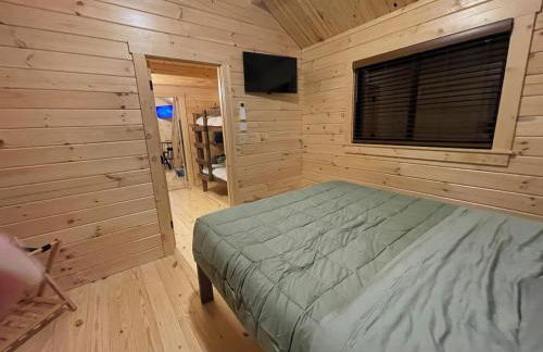 Private Luxury Log Cabin in the Endless Mountains, Firepit, Farm Charm - Foto 24