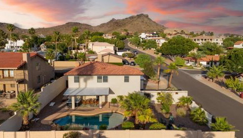 Game Room Resort Pool HotTub Modern Desert Oasis - Foto 4