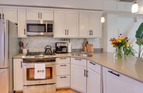 2 Mi to National Mall Stunning Townhome with Patio! - Foto 10