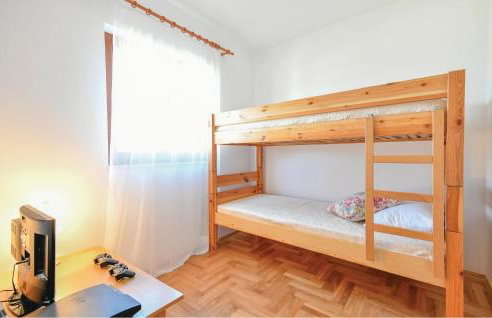 Five-Bedroom Holiday Home In Blato Na Cetini - Photo 30