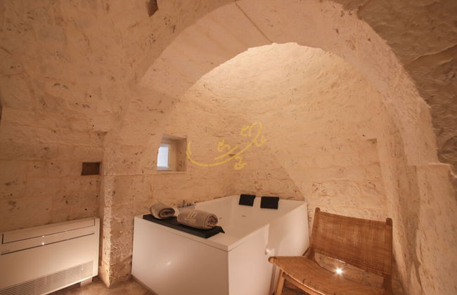 TD Trulli Benedetta w Pool in Peaceful Nature - Foto 26