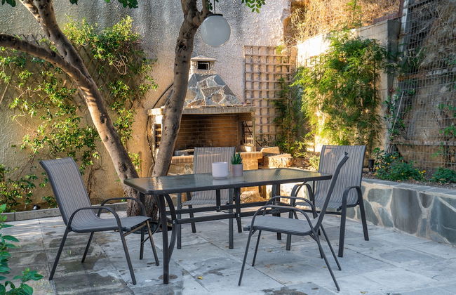 CHROMA Lodge Rafina - Foto 37