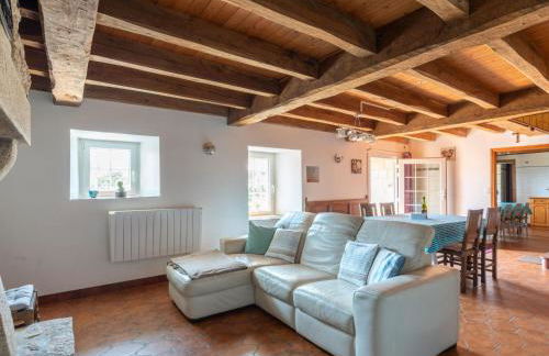 Modern holiday home in Plouhinec - Photo 1