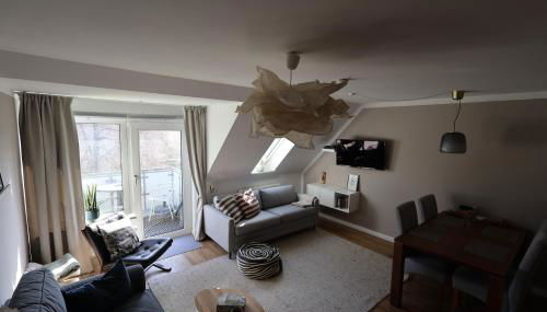 2-Zimmer Apartment Bahnhofsnähe - self-check-in - Kinderfreundlich - Balkon - Kaffeeautomat - Foto 2