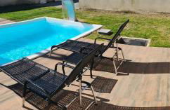 Chalé da Márcia com Piscina e Churrasqueira Privativos - Foto 10