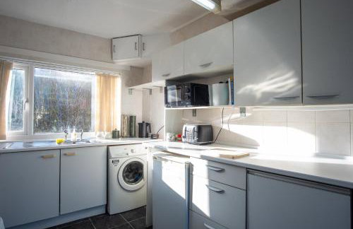 Ideal for Contractors & Families - Foto 9