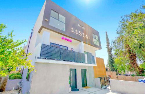 H- Fab Family 5BD 4,5BA NoHo Escape Near Universal with Games, Deck, Parking - Foto 51