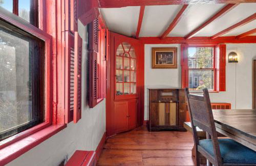 5BR Minutes to Salem|Historic Downtown Beverly - Photo 8