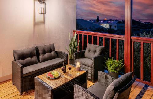 Harmony Sea View Apartment - Photo 7