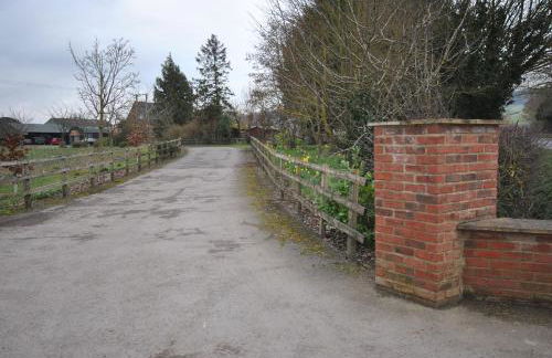 Elms Farm - Photo 11