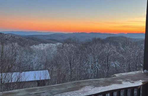 Sugar Mountain Condo, Sleep 4, Deck Mountain Views - Foto 50