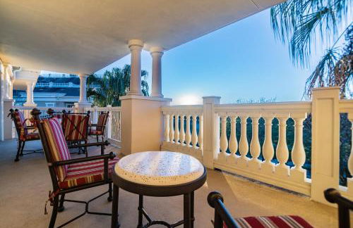 A DISNEY REUNION! Spacious And Spectacular, 5 Heated Pools, Sleeps 8, Overlooking Acres Of Views, LOW Rates! - Foto 98