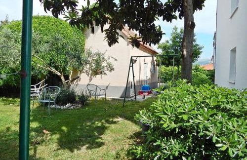 Apartments Katarina with swimming pool - Photo 25