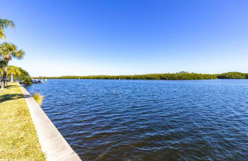 Come Stay Where the Dolphins Play! - Foto 19