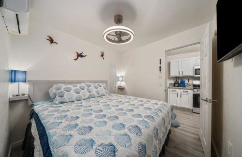 3BR 2BA Cozy Home with Jacuzzi Near Downtown - Foto 15