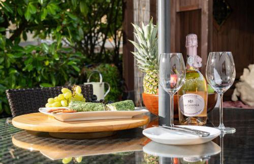 Bulverton House Holiday Cottages - Foto 8