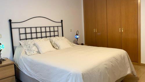 Gran piso en el centro de Alcalá - Foto 4