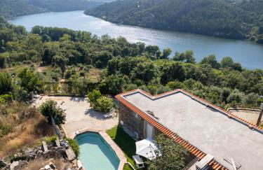 Casa das Dognas with Private Pool & Garden - Castelo de Paiva, by Hopstays - Foto 6